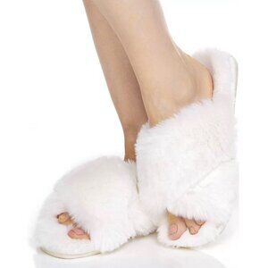 Flora Nikrooz Women Size Small (5-6) Soft Comfortable Faux Fur Crossband Slipper